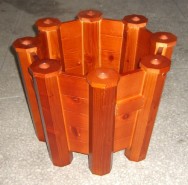 wooden flowerpot1